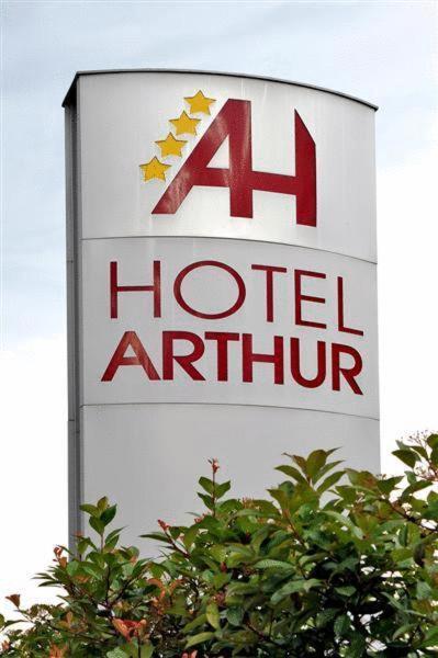 Hotel Arthur Solignano Nuovo Luaran gambar