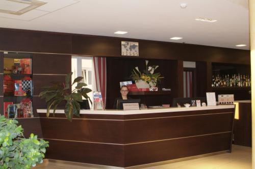 Hotel Arthur Solignano Nuovo Luaran gambar