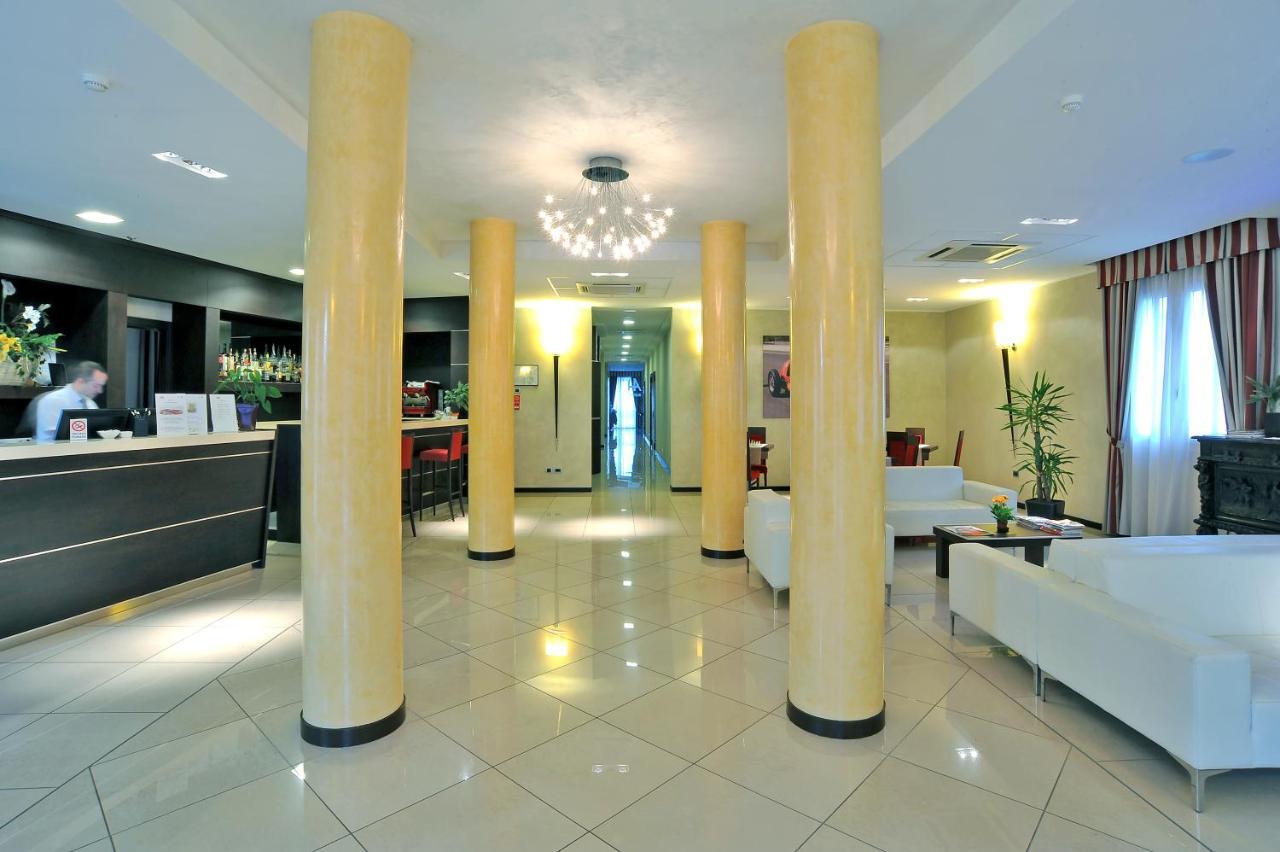 Hotel Arthur Solignano Nuovo Luaran gambar